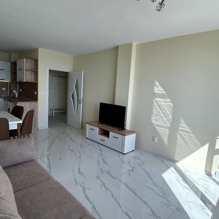Zigrabay Lovely Appartments 프리모르스코 외부 사진
