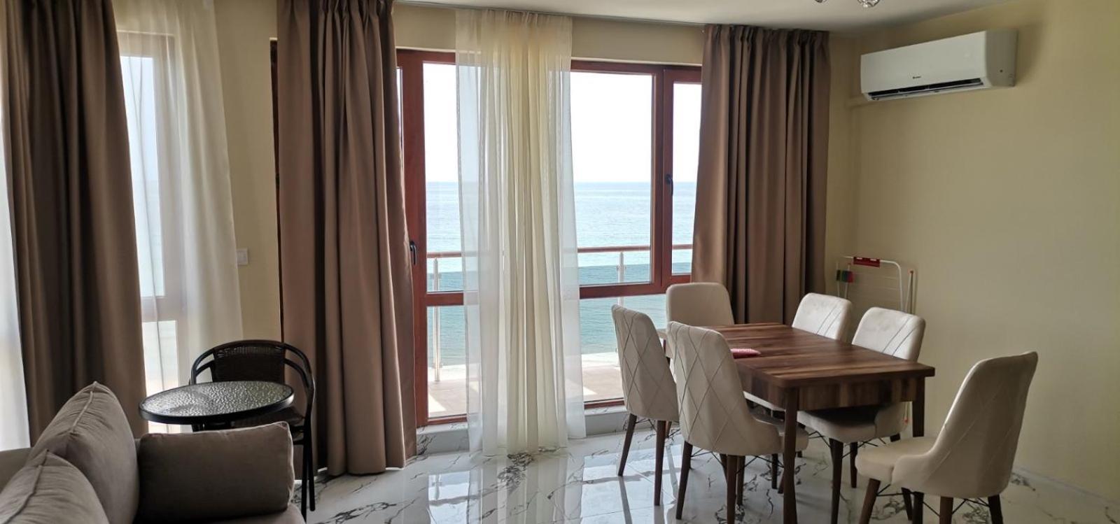 Zigrabay Lovely Appartments 프리모르스코 외부 사진